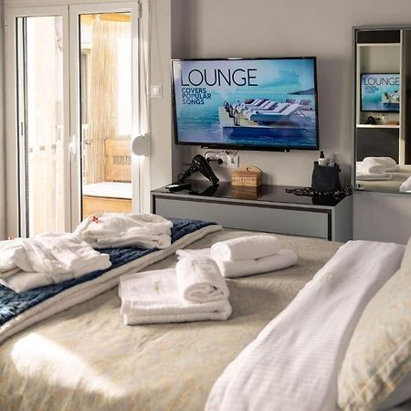 "Elegance" Central Luxury Apartment Pireus Eksteriør bilde